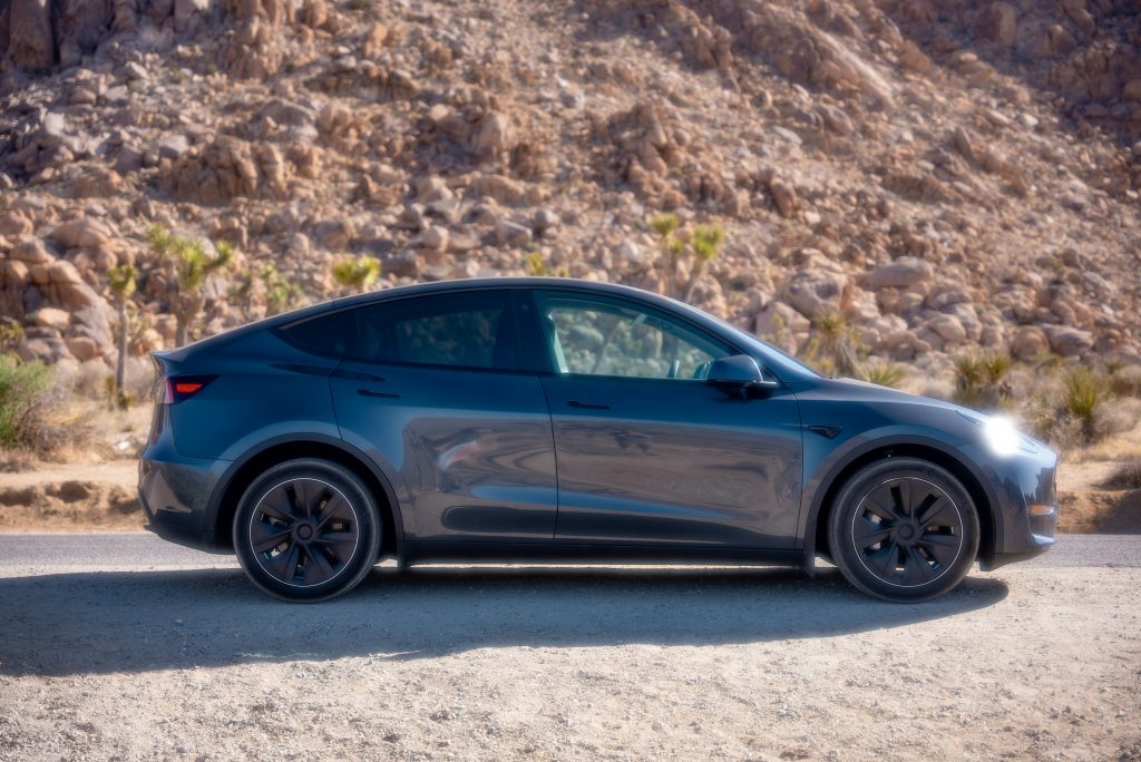 Tesla Model Y Rear-Wheel Drive